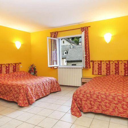 Auberge De L'Isard Saint-Denis  Buitenkant foto