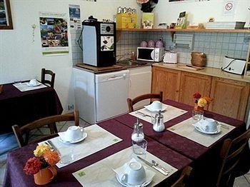 Auberge De L'Isard Saint-Denis  Buitenkant foto